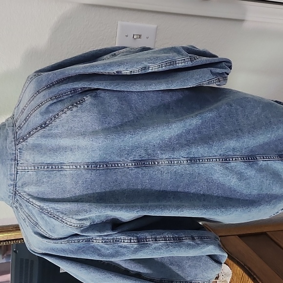 Jean Shirt Denim - Picture 2 of 8